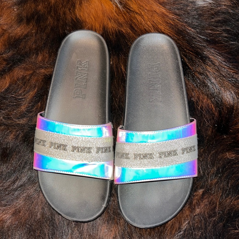 PINK sandals, like new, women’s size 9